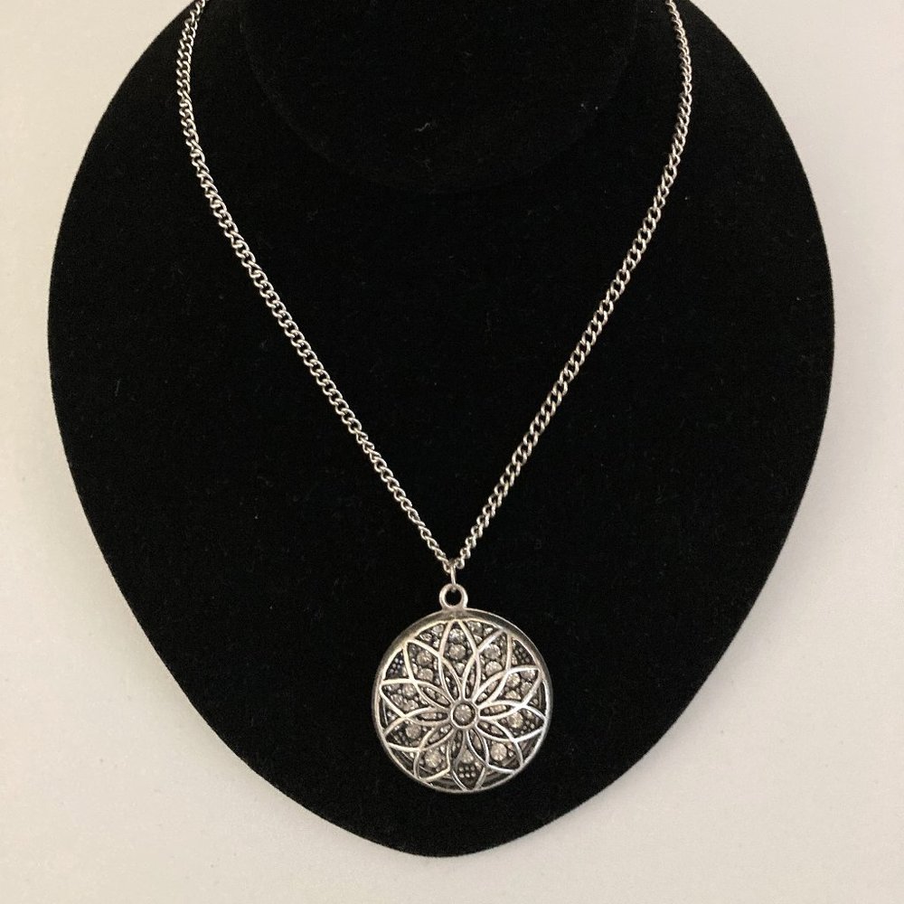 Double-sided crystal / silver statement chain necklace